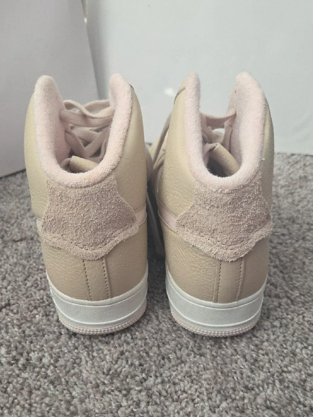 Nike high top